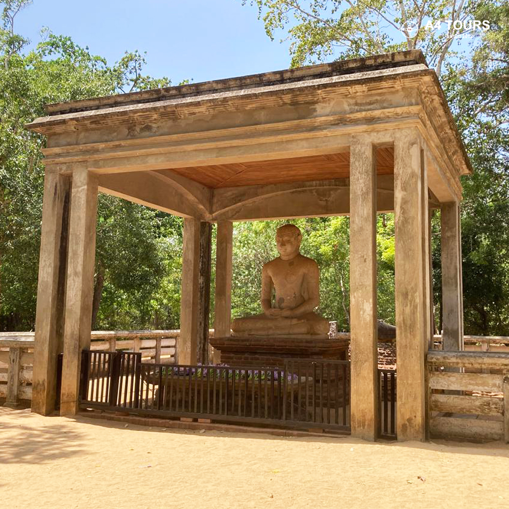 Samadhi Buddha Statue